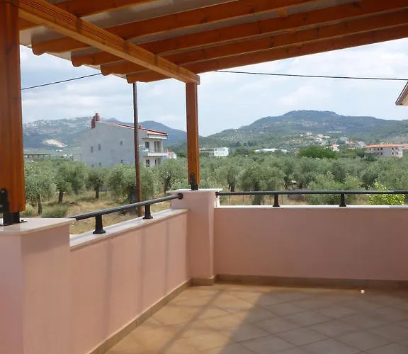 Apartament Platanos *