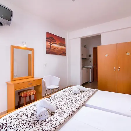 Platanos Лименария